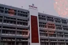 Has Jharkhand Opened Applications for Free Residential Coaching for Tribal Students Aiming for NEET and JEE?