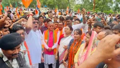 जामताड़ा में प्रसूता-नवजात की मौत पर भाजपा का प्रदर्शन, मरांडी ने एफआईआर को बताया तुगलकी कार्रवाई