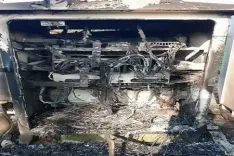 झारखंड : चाईबासा में नक्सलियों ने मोबाइल टावर में लगाई आग, संचार सेवा ठप
