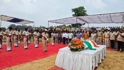 विमला प्रधान को राजकीय सम्मान: सिमडेगा में पालामाड़ा नदी तट पर अंतिम संस्कार, 21 जवानों की सलामी
