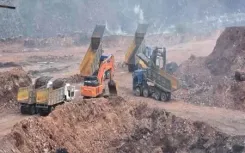 झारखंड में झमाझम बारिश से कोयलांचलों की बढ़ी मुश्किलें, खदानों से गैस और धुआं निकलने से दहशत