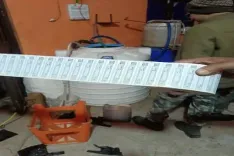 क्या झारखंड में नकली शराब बनाने वाले नेटवर्क का भंडाफोड़ हुआ है?