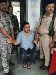 बंदगांव थाना प्रभारी ₹15,000 रिश्वत लेते गिरफ्तार, एनडीपीएस केस में नाम हटाने का था आरोप