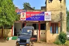 झारखंड: पलामू में युवक ने ममेरी बहन की हत्या की, फिर ट्रेन के आगे कूदकर दी जान