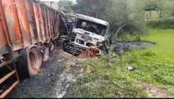 सरायकेला में NH-220 पर हाइवा-ट्रेलर की भीषण टक्कर, आग में जलकर दोनों चालकों की मौत