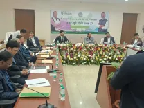 क्या झारखंड सरकार ने बजट पूर्व विशेषज्ञों से चर्चा की, वित्त मंत्री ने आंतरिक संसाधनों को मजबूत करने पर जोर दिया?