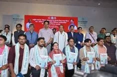 झारखंड में स्वास्थ्य मंत्री ने 76 चिकित्सा पदाधिकारियों को नियुक्ति पत्र सौंपे, 1250 डॉक्टरों की बहाली जल्द