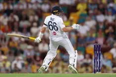 जो रूट के शतक ने बचाई मैथ्यू हेडन की लाज 