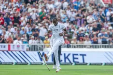 क्या जोफ्रा ने खुद के साथ अपनी टीम को शर्मिंदा किया? आर्चर-स्मिथ की झड़प पर पोंटिंग का क्या कहना है?