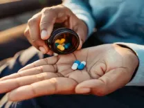 क्या दवा लेने का सही समय है सबसे ज्यादा प्रभावी? आयुर्वेद ने बताए हैं पांच काल