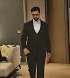 क्या कभी दो शब्द बोलने में भी कतराते थे ऋतिक रोशन? आज बॉलीवुड के हैं 'ग्रीक गॉड'