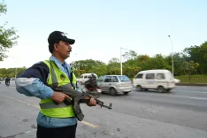 पाकिस्तान की मध्यस्थता: अमेरिका-ईरान वार्ता में क्यों आया संकट?