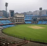 कानपुर में मैच से पहले ऑस्ट्रेलियाई क्रिकेटर बीमार, फूड पॉइजनिंग की आशंका