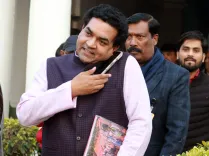 क्या कपिल मिश्रा का आम आदमी पार्टी पर हमला सही है?