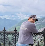 Karan Tacker revisits Shimla, shares childhood memories with parents