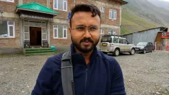 इंडिया गेट से कारगिल वॉर मेमोरियल तक पैदल: आयुष कुमार का 30 दिन का सफर अंतिम पड़ाव पर