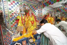 करीला धाम लोक विकास: सिंधिया ने ₹100 करोड़ की 50 KM सड़क को दी मंजूरी, श्रद्धालुओं को मिलेगी सुविधा