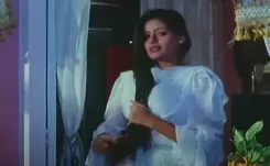 करिश्मा कपूर की 'ऑनस्क्रीन बेटी' ने फिल्मों के लिए छोड़ी आईआईटी, फ्लॉप हुईं तो गूगल में कमाया नाम