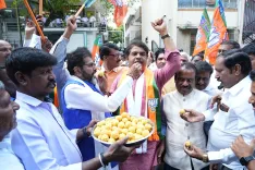 How is Karnataka BJP Celebrating NDA's Triumph in Bihar?