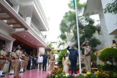 Karnataka CM D.K. Shivakumar hoists flag on 80th Independence Day, pledges inclusive growth