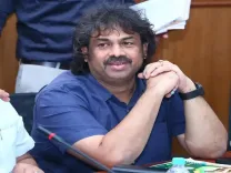 How is the Karnataka government supporting the Tibetan community?