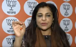 क्या कर्नाटक में फॉक्सकॉन जॉब क्रिएशन पर शाजिया इल्मी का राहुल गांधी पर हमला सही है?