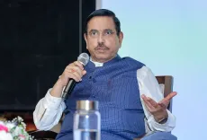 कर्नाटक एसआईआर विवाद: प्रह्लाद जोशी, कुमारस्वामी समेत एनडीए नेताओं ने सीईओ को पत्र लिख जांच की मांग की