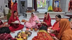क्या मोगा में महिलाएं सोलह श्रृंगार कर मना रही हैं सुहाग का पर्व?