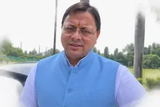 CM धामी ने काशीपुर में छात्रों से संवाद किया, 2,67,744 विचारों वाले 'मेरे सपनों का उत्तराखंड' अभियान की समीक्षा