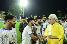 'कश्मीर सुपर लीग-2025' देखने पहुंचे उपराज्यपाल मनोज सिन्हा 