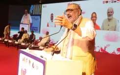 यूपीआईटीएस-2026: गिरिराज सिंह बोले — ब्रह्मोस और फाइटर जेट से बदली यूपी की पहचान, ट्रिलियन डॉलर अर्थव्यवस्था का लक्ष्य