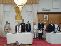 क्या जस्टिस एम. सुंदर मणिपुर हाईकोर्ट के 10वें मुख्य न्यायाधीश बन गए हैं?
