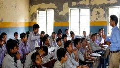 Kejriwal: Fix Schools, Don't Ban Outsiders