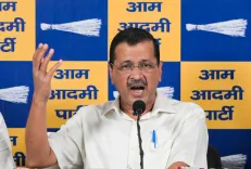 अरविंद केजरीवाल के खिलाफ अवमानना की कार्रवाई की मांग, पूर्व वीसी और वकीलों ने चीफ जस्टिस को लिखा पत्र