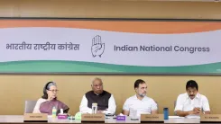 खड़गे का BJP सरकार पर प्रहार: '12 वर्षों में लोकतंत्र की जड़ें खोखली कीं, CEC को हटाया जाए'