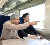 केंद्रीय मंत्री अश्विनी वैष्णव ने जापान के मंत्री हिरोमासा नाकानो के साथ सूरत एचएसआर परियोजना स्थल का किया दौरा