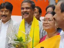 क्या केंद्रीय शिक्षा मंत्री धर्मेंद्र प्रधान ने बारीपदा दौरे के दौरान संस्कृत महाविद्यालय के आधुनिकीकरण की घोषणा की?
