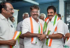 केरल एग्जिट पोल 2026: यूडीएफ को 140 में से 83 सीटें, एलडीएफ 54 पर सिमटने के संकेत