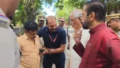 Kerala Governor Arlekar halts convoy to aid collapsed man in Thiruvananthapuram