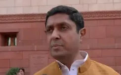 उज्ज्वल रमन सिंह का तंज: यूपी में खाद की कमी के पीछे क्या है असली वजह?