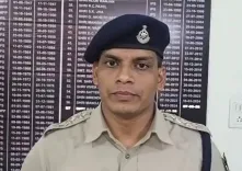 खंडवा में अंतरधार्मिक विवाह के बाद युवती को जबरन उठाने का आरोप, पति ने पुलिस से माँगी सुरक्षा
