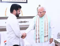 Khattar Holds Key Talks on Hyderabad Metro Phase-2