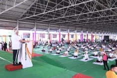 Khattar joins mass yoga session at Karnal's Anaj Mandi on IDY 2026