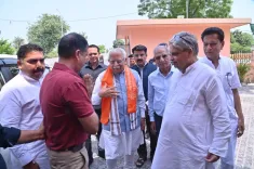 Khattar Meets BJP Workers at Karnal's Karn Kamal Office
