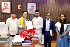 Kiren Rijiju meets Tamil Nadu minority welfare minister, senior officials in New Delhi
