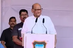 किसानों के मुआवजे को लेकर एनसीपी शरद पवार गुट का 'हल्लाबोल', काली दिवाली मनाने की चेतावनी