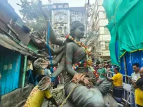 Kolkata pandal stampede: Chorbagan Sarbojanin idols immersed without farewell rituals