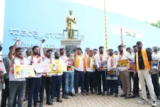 BJP Yuva Morcha protests in Bengaluru, demands Nagendra's resignation over Valmiki scam