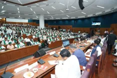 Karnataka CM Shivakumar in Belagavi for sugarcane talks; urges farmers to allow crushing