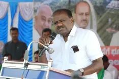 Kumaraswamy targets Karnataka CM Shivakumar over NICE Road land deals